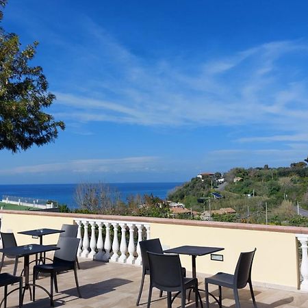 Residenza La Grazia Tropea - Free Parking - Aparthotel Bagian luar foto